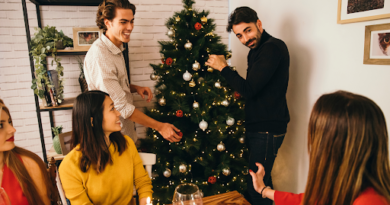 Picture-Perfect Holidays: Creative Ways To Make Photos Pop