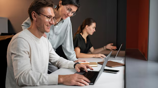 How IT Support Technician Training Prepares You for Real-World Tech Jobs